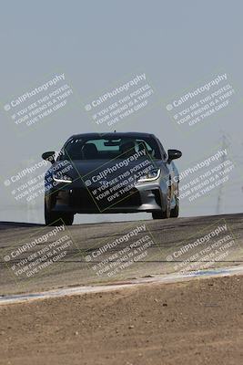 media/Jun-25-2023-Speed SF (Sun) [[f001402e15]]/Yellow Group/Session 2 (Outside Grapevine)/